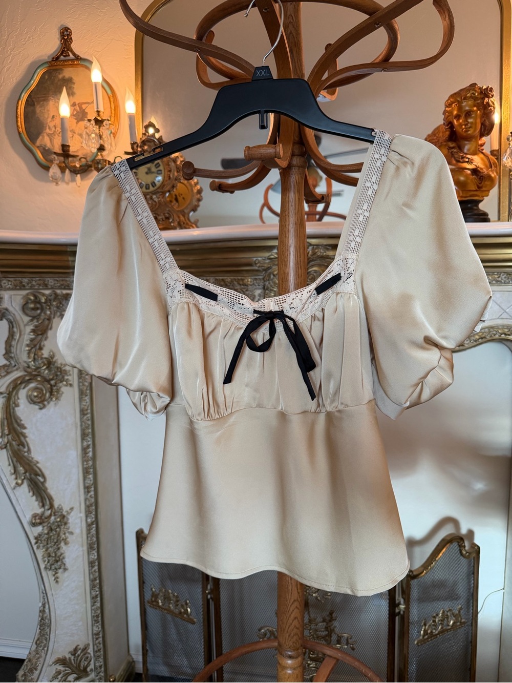 NWT Le Lis Blouse Large Cream w/ Lace Coquette Balletcore Cottagecore